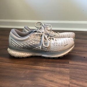 Brooks Women's Ghost 13 running shoes